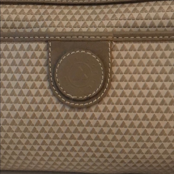 LIZ CLAIBORNE TAUPE LEATHER TRIM SHOULDER BAG - Picture 3 of 7